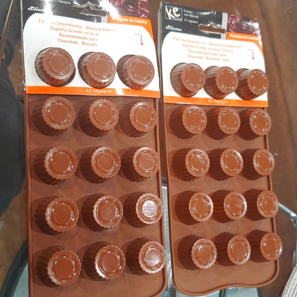 NEW Chocolate Candy Mold Silicone Trays Set of 2